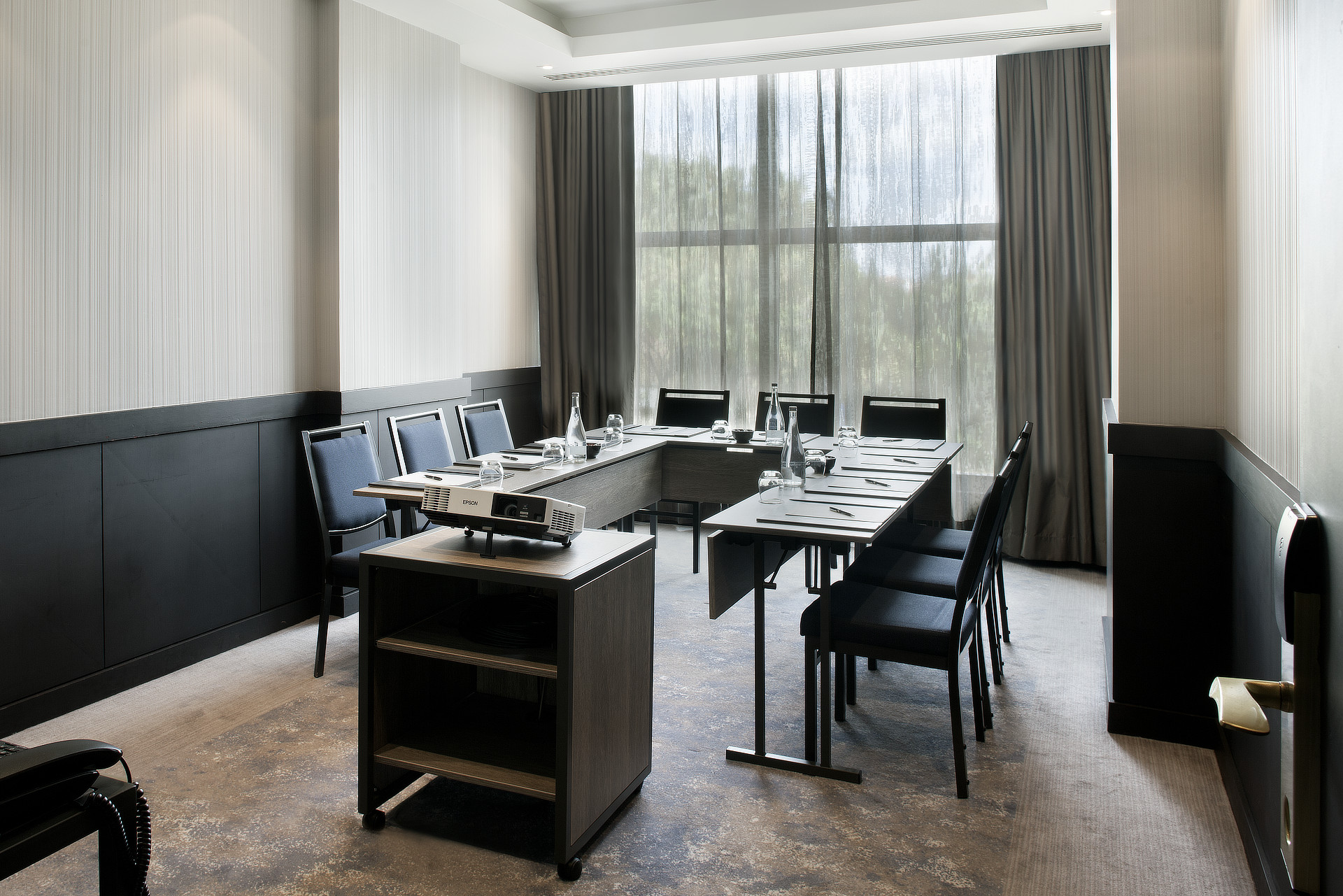 Faro Room Conference Venues in Lisbon InterContinental
